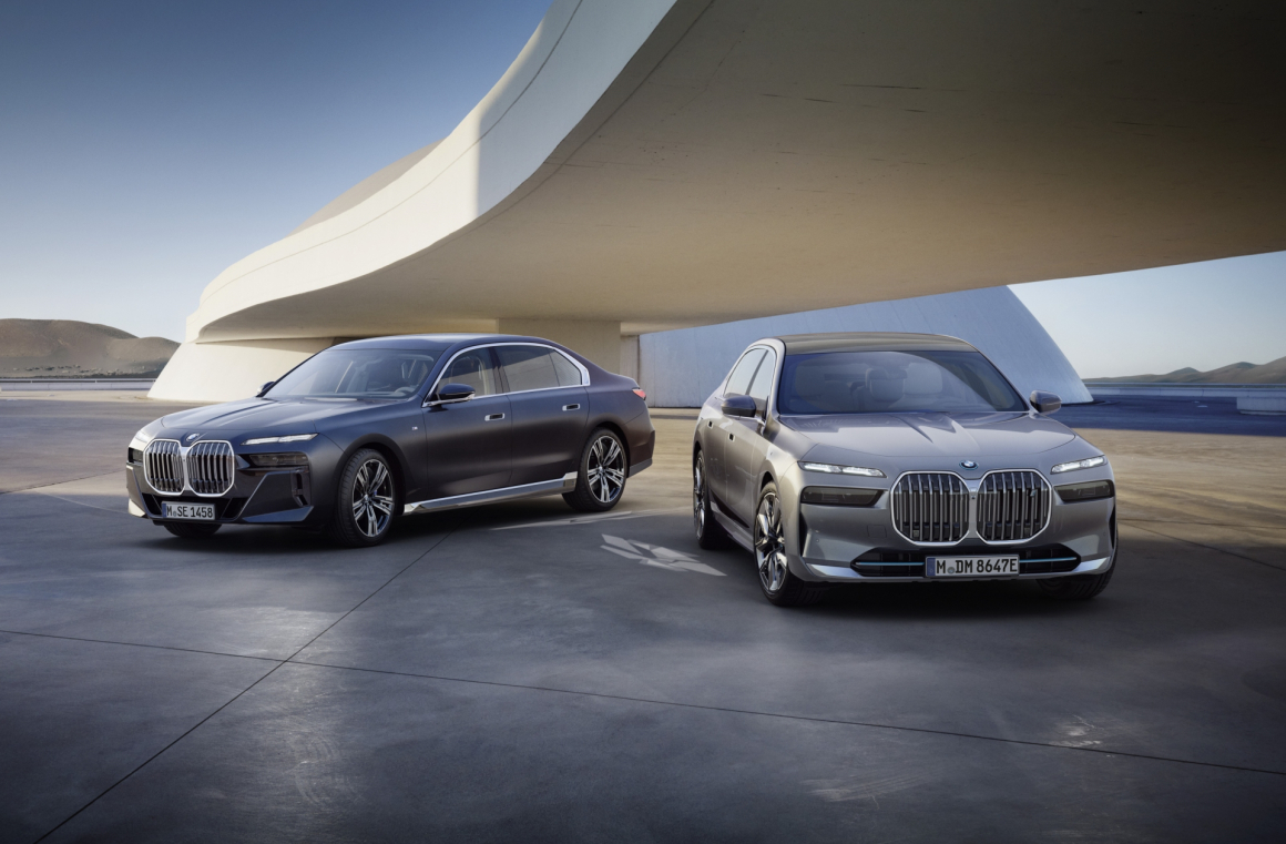 [新聞照片一] 全新世代BMW 7系列豪華長軸旗艦預售正式展開，預計將導入旗艦長軸車款735i Luxury、740i Luxury、740i Excellence、i7 xDrive60 Luxury與i7 xDrive60 Excellence，預售參考價為新台幣488萬元起