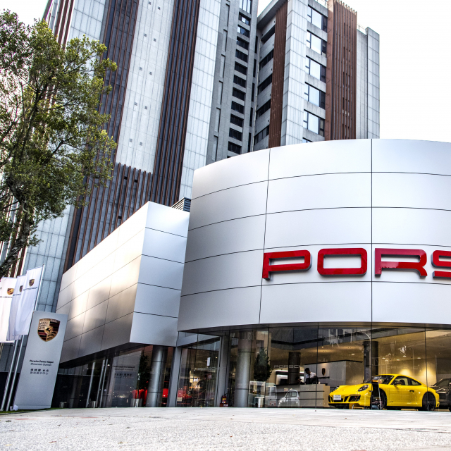 PORSCHE Centre Taipei